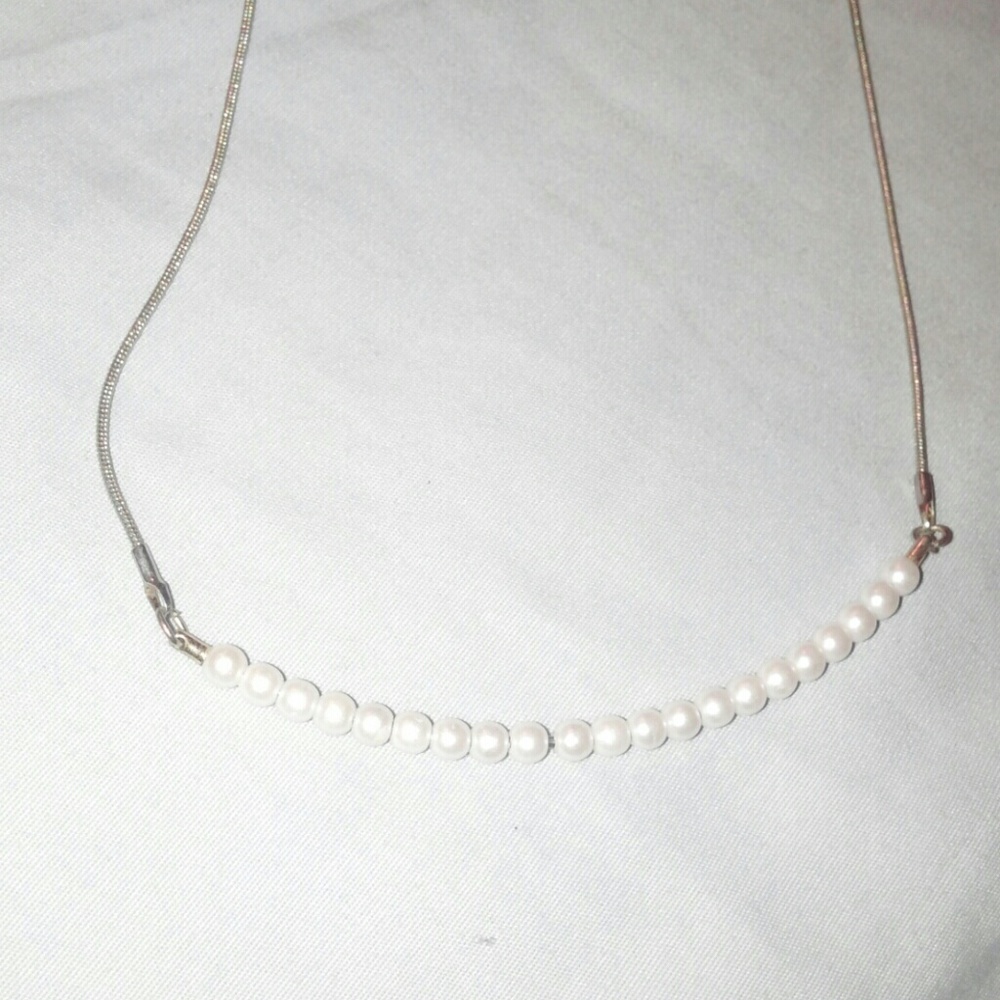 Lightweight necklace